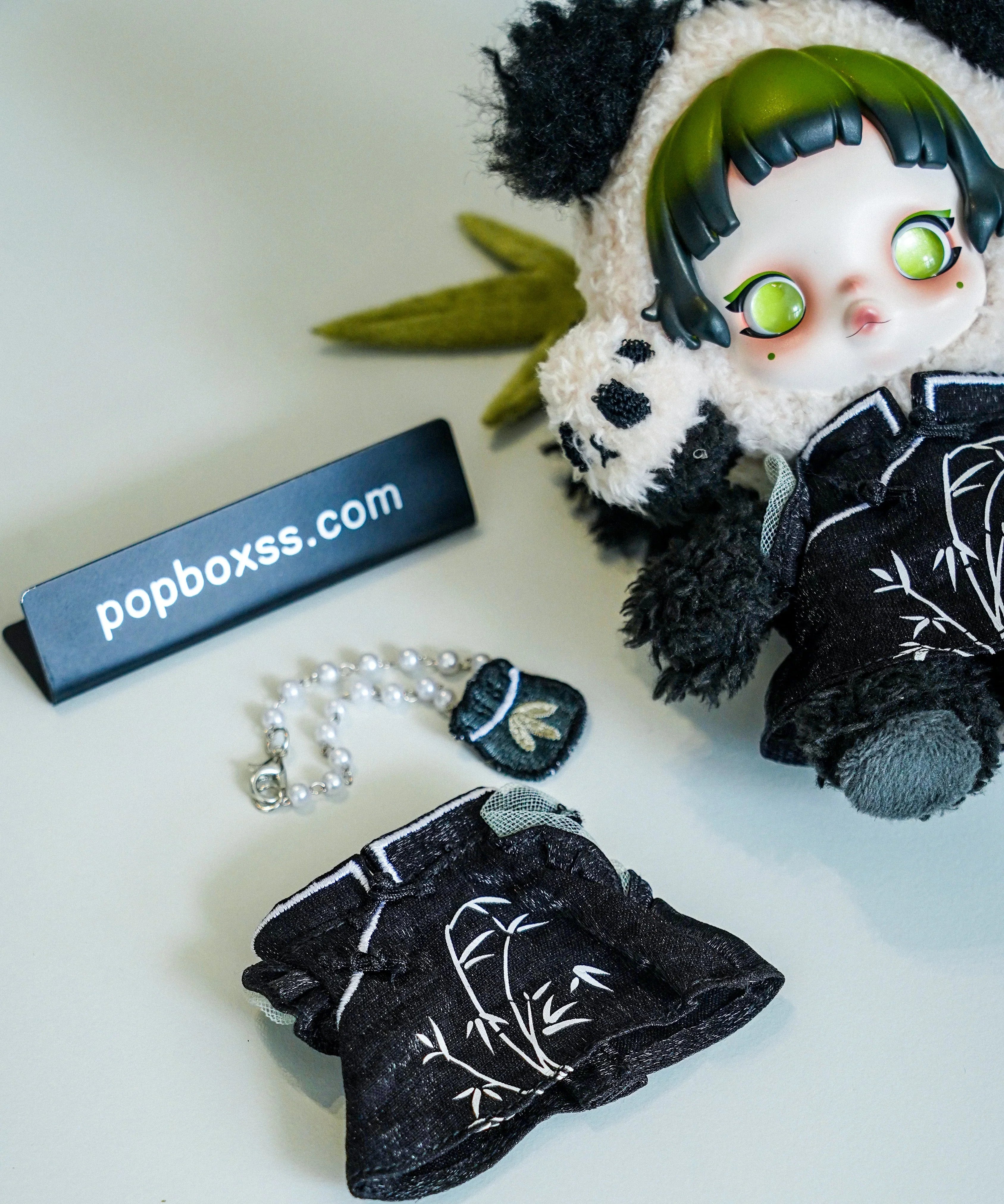 POPMART SKULLPANDA Lazy Panda Plush Doll Pendant Clothes(No doll)